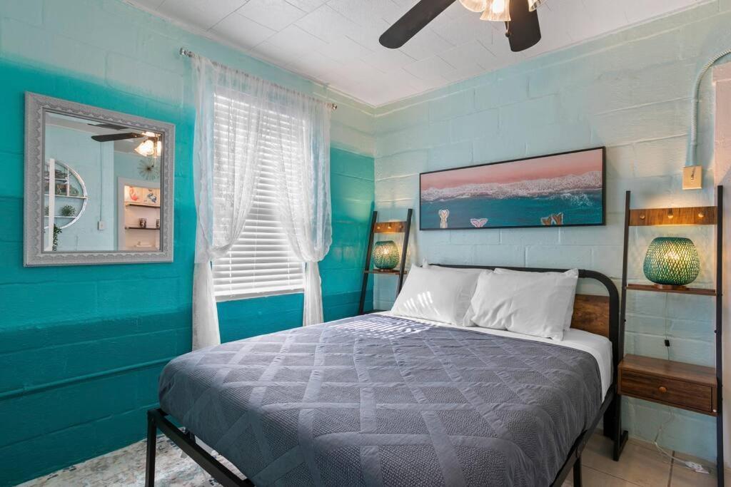 Вилла Mermaids Grotto Waterfront 1Br Apt With Bay View Тампа Экстерьер фото